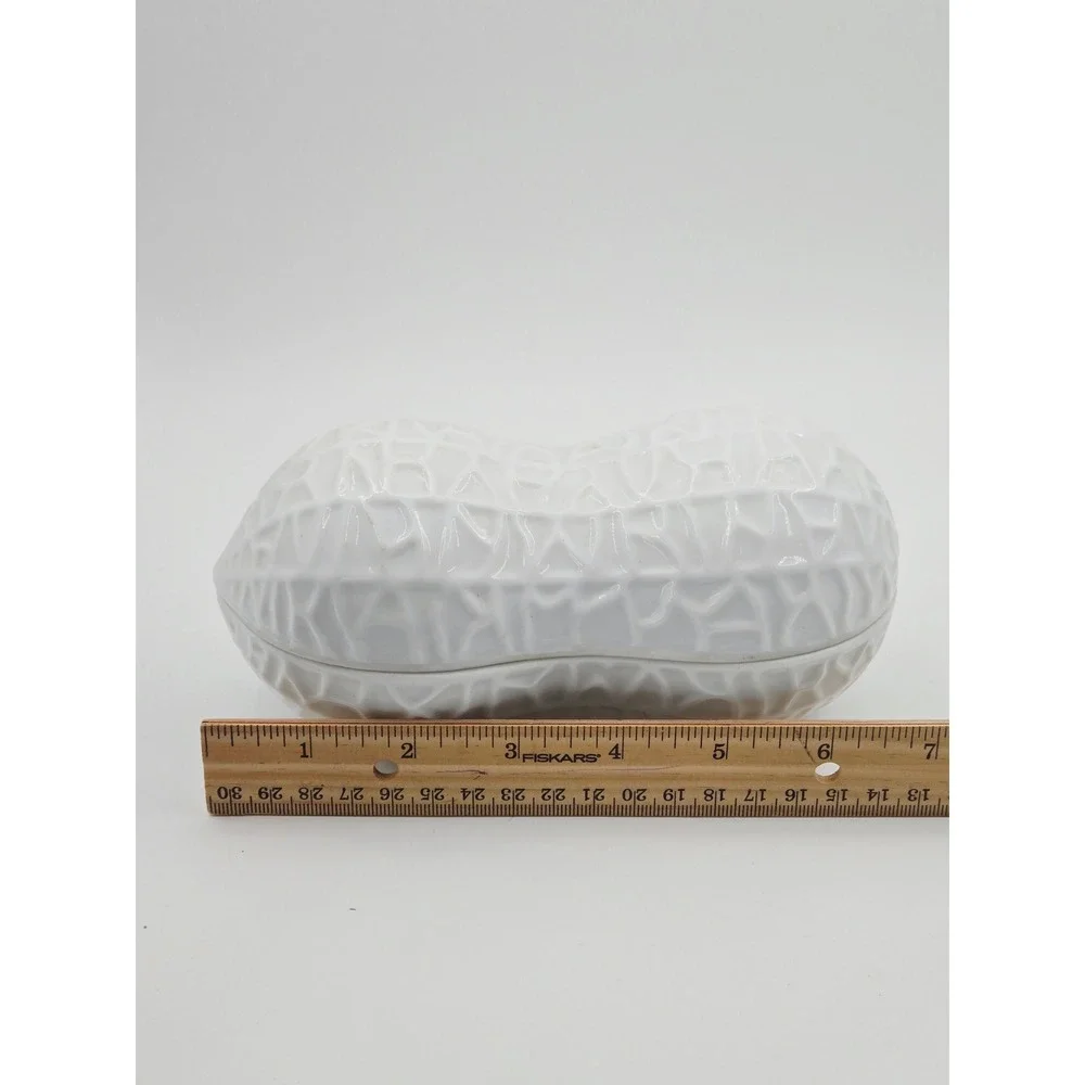 Schmid Design Folio White Ceramic Peanut Lidded Trinket Candy Dish Box 6.5